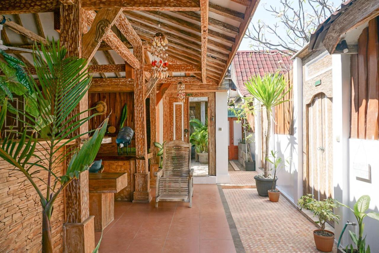 Jawa House Private Villas ギリ・トラワンガン エクステリア 写真