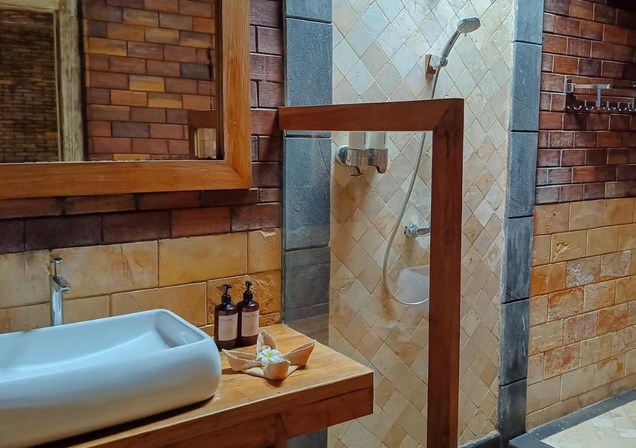 Jawa House Private Villas ギリ・トラワンガン エクステリア 写真