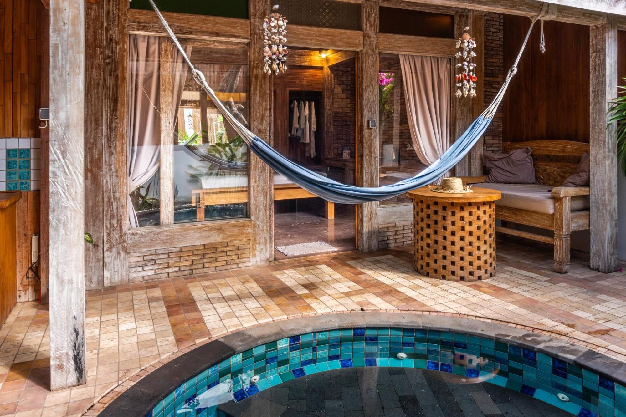 Jawa House Private Villas ギリ・トラワンガン エクステリア 写真