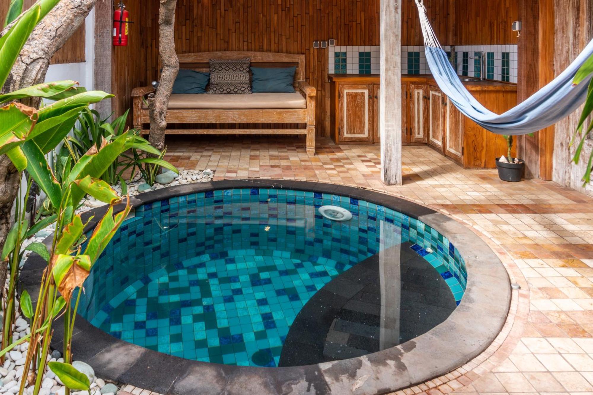 Jawa House Private Villas ギリ・トラワンガン エクステリア 写真